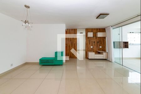 Sala de apartamento para alugar com 4 quartos, 130m² em Buritis, Belo Horizonte