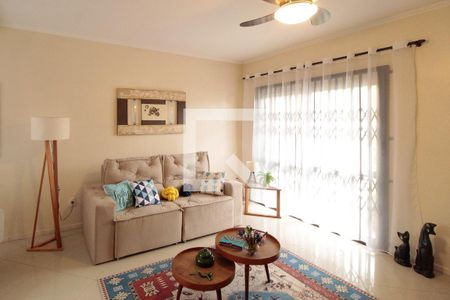 Sala de casa à venda com 3 quartos, 180m² em Cristo Redentor, Porto Alegre