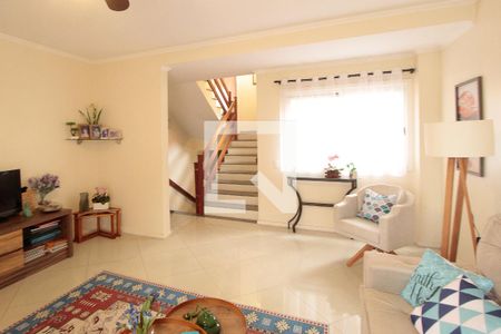 Sala de casa à venda com 3 quartos, 180m² em Cristo Redentor, Porto Alegre