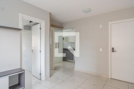 Sala de apartamento para alugar com 1 quarto, 40m² em Partenon, Porto Alegre