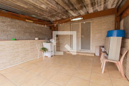 Casa à venda com 94m², 2 quartos e 1 vaga Casa à venda com 94m², 2 quartos e 1 vagaVaranda e Área de Serviço