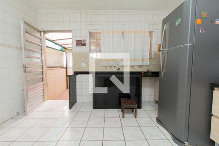Casa à venda com 94m², 2 quartos e 1 vaga Casa à venda com 94m², 2 quartos e 1 vagaCozinha