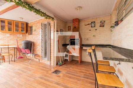 Casa à venda com 94m², 2 quartos e 1 vaga Casa à venda com 94m², 2 quartos e 1 vagaQuintal - Churrasqueira