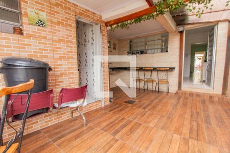 Casa à venda com 94m², 2 quartos e 1 vaga Casa à venda com 94m², 2 quartos e 1 vagaQuintal - Churrasqueira