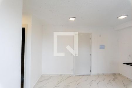 Sala de apartamento para alugar com 2 quartos, 37m² em Jardim Ipaussurama, Campinas