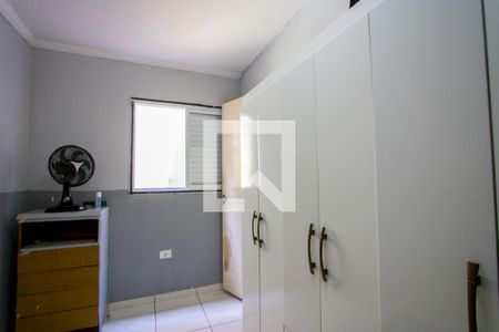 Casa à venda com 72m², 4 quartos e 2 vagas Casa à venda com 72m², 4 quartos e 2 vagasQuarto 2
