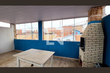 Casa à venda com 125m², 3 quartos e 2 vagas Casa à venda com 125m², 3 quartos e 2 vagasChurrasqueira