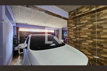 Casa à venda com 125m², 3 quartos e 2 vagas Casa à venda com 125m², 3 quartos e 2 vagasÁrea comum