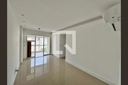 Sala de apartamento para alugar com 3 quartos, 84m² em Recreio dos Bandeirantes, Rio de Janeiro