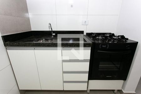 Cozinha de apartamento para alugar com 1 quarto, 42m² em Vila Esperança, São Paulo