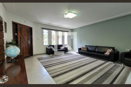 Sala de casa à venda com 4 quartos, 398m² em Vila Scarpelli, Santo André