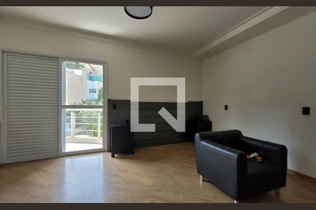 Suíte de casa à venda com 4 quartos, 398m² em Vila Scarpelli, Santo André