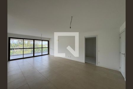 Sala de apartamento à venda com 4 quartos, 187m² em Barra da Tijuca, Rio de Janeiro