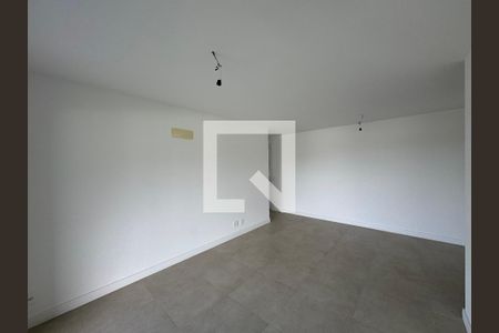 Sala de apartamento à venda com 3 quartos, 124m² em Barra da Tijuca, Rio de Janeiro