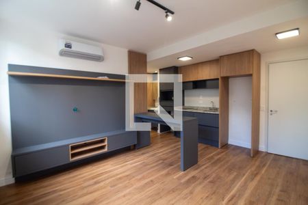 Sala de apartamento para alugar com 1 quarto, 38m² em Vila Sao Francisco (zona Sul), São Paulo