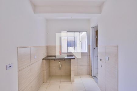 Sala/Cozinha de apartamento para alugar com 1 quarto, 25m² em Vila Canero, São Paulo