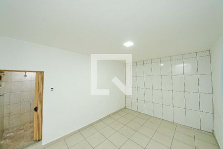 Suíte de casa para alugar com 1 quarto, 30m² em Sapopemba, São Paulo