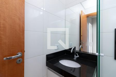 Banheiro de apartamento para alugar com 1 quarto, 30m² em Água Fria, São Paulo