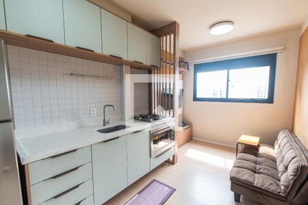 Sala/cozinha de apartamento à venda com 1 quarto, 24m² em Sé, São Paulo