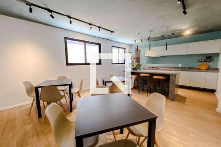 Apartamento à venda com 24m², 1 quarto e sem vaga Apartamento à venda com 24m², 1 quarto e sem vagaSalão de festas