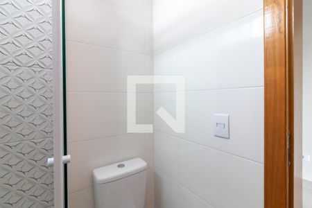 Banheiro de apartamento para alugar com 1 quarto, 30m² em Água Fria, São Paulo