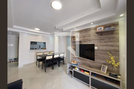 Sala de apartamento para alugar com 3 quartos, 72m² em Usina Piratininga, São Paulo