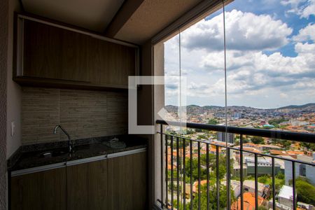 Varanda da sala de apartamento à venda com 2 quartos, 60m² em Vila Vitória, Santo André