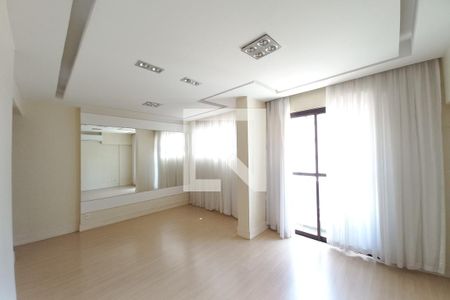 Sala de apartamento à venda com 3 quartos, 100m² em Cambuí, Campinas