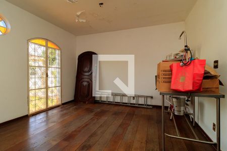 Sala de casa para alugar com 3 quartos, 300m² em Tucuruvi, São Paulo