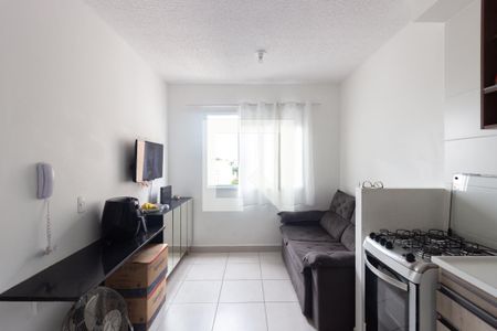 Sala/Cozinha de apartamento à venda com 2 quartos, 38m² em Itaquera, São Paulo