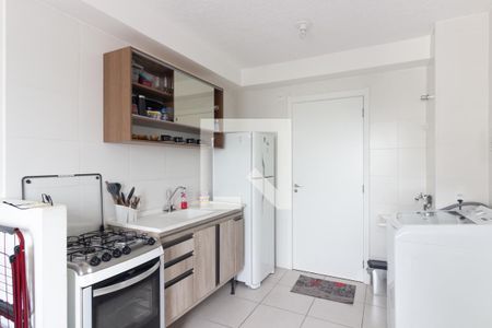 Sala/Cozinha de apartamento à venda com 2 quartos, 38m² em Itaquera, São Paulo