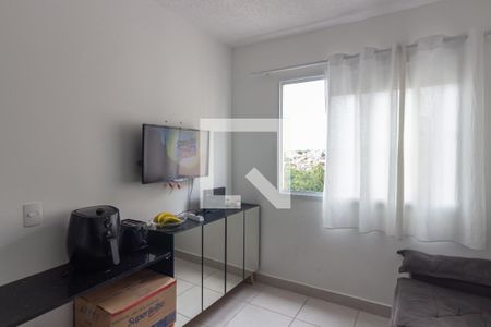 Sala/Cozinha de apartamento à venda com 2 quartos, 38m² em Itaquera, São Paulo