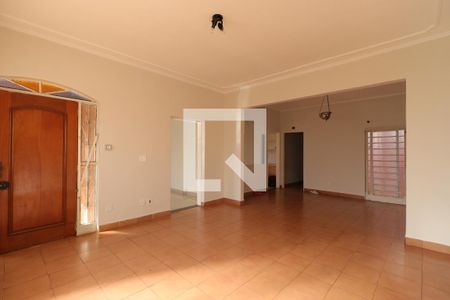 Sala de casa para alugar com 4 quartos, 145m² em Vila Maria Luiza, Ribeirão Preto