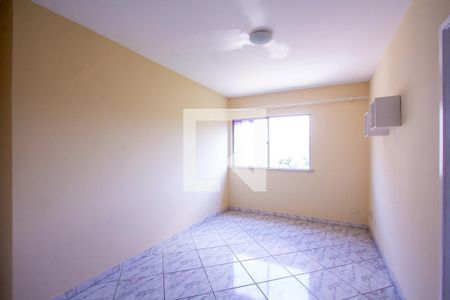 Sala de apartamento para alugar com 2 quartos, 60m² em Colubandê, São Gonçalo