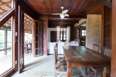 Sala de Jantar de casa à venda com 3 quartos, 200m² em Casa Branca, Brumadinho