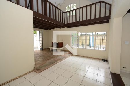 Casa à venda com 140m², 3 quartos e 3 vagasSala