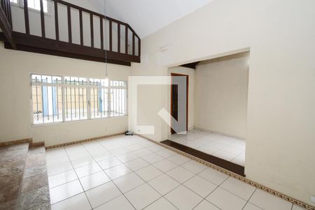 Casa à venda com 140m², 3 quartos e 3 vagasSala