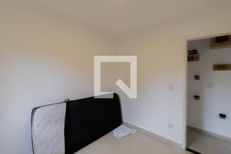 Quarto 1  de apartamento para alugar com 2 quartos, 49m² em Vila Taquari, São Paulo