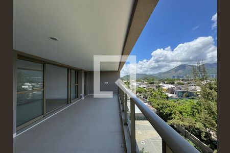 Varanda de apartamento à venda com 4 quartos, 187m² em Barra da Tijuca, Rio de Janeiro