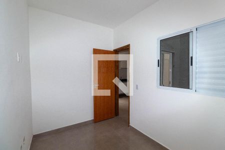 Quarto 1 de apartamento para alugar com 2 quartos, 38m² em Vila Marieta, São Paulo