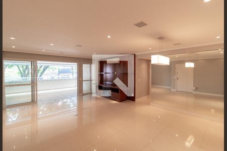 Sala de Estar de apartamento para alugar com 3 quartos, 220m² em Vila Congonhas, São Paulo