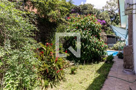 Casa à venda com 400m², 3 quartos e 10 vagas Casa à venda com 400m², 3 quartos e 10 vagasJardim Lateral