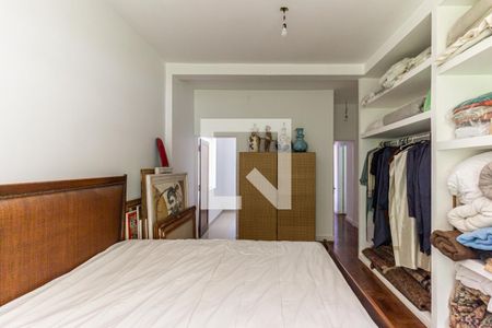 Casa à venda com 400m², 3 quartos e 10 vagas Casa à venda com 400m², 3 quartos e 10 vagasQuarto da Suíte 2