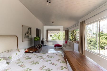 Casa à venda com 400m², 3 quartos e 10 vagas Casa à venda com 400m², 3 quartos e 10 vagasQuarto da Suíte 3