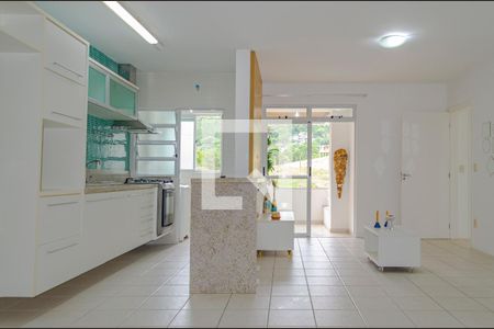 Sala de apartamento para alugar com 2 quartos, 75m² em Itacorubi, Florianópolis