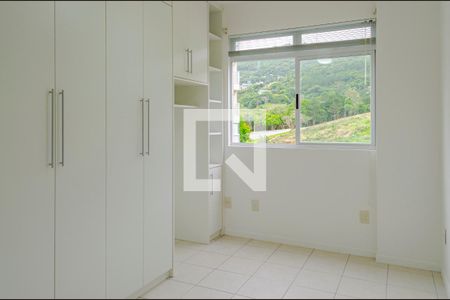 Quarto de apartamento para alugar com 2 quartos, 75m² em Itacorubi, Florianópolis