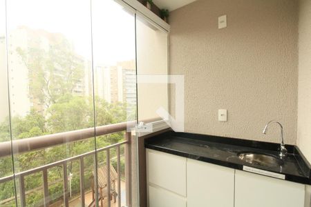 Varanda da Sala de apartamento para alugar com 2 quartos, 58m² em Vila Andrade, São Paulo