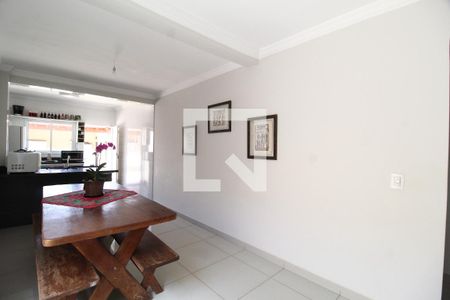 Sala de Jantar de casa para alugar com 3 quartos, 170m² em Segismundo Pereira, Uberlândia