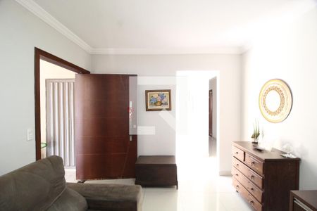 Sala de casa para alugar com 3 quartos, 170m² em Segismundo Pereira, Uberlândia