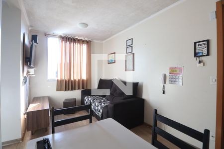 Sala de apartamento para alugar com 2 quartos, 47m² em Olaria, Canoas